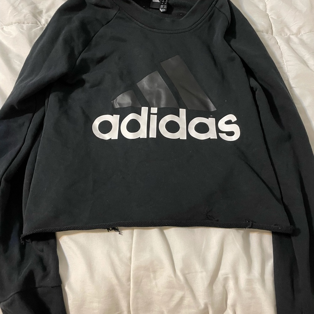 Adidas crewneck